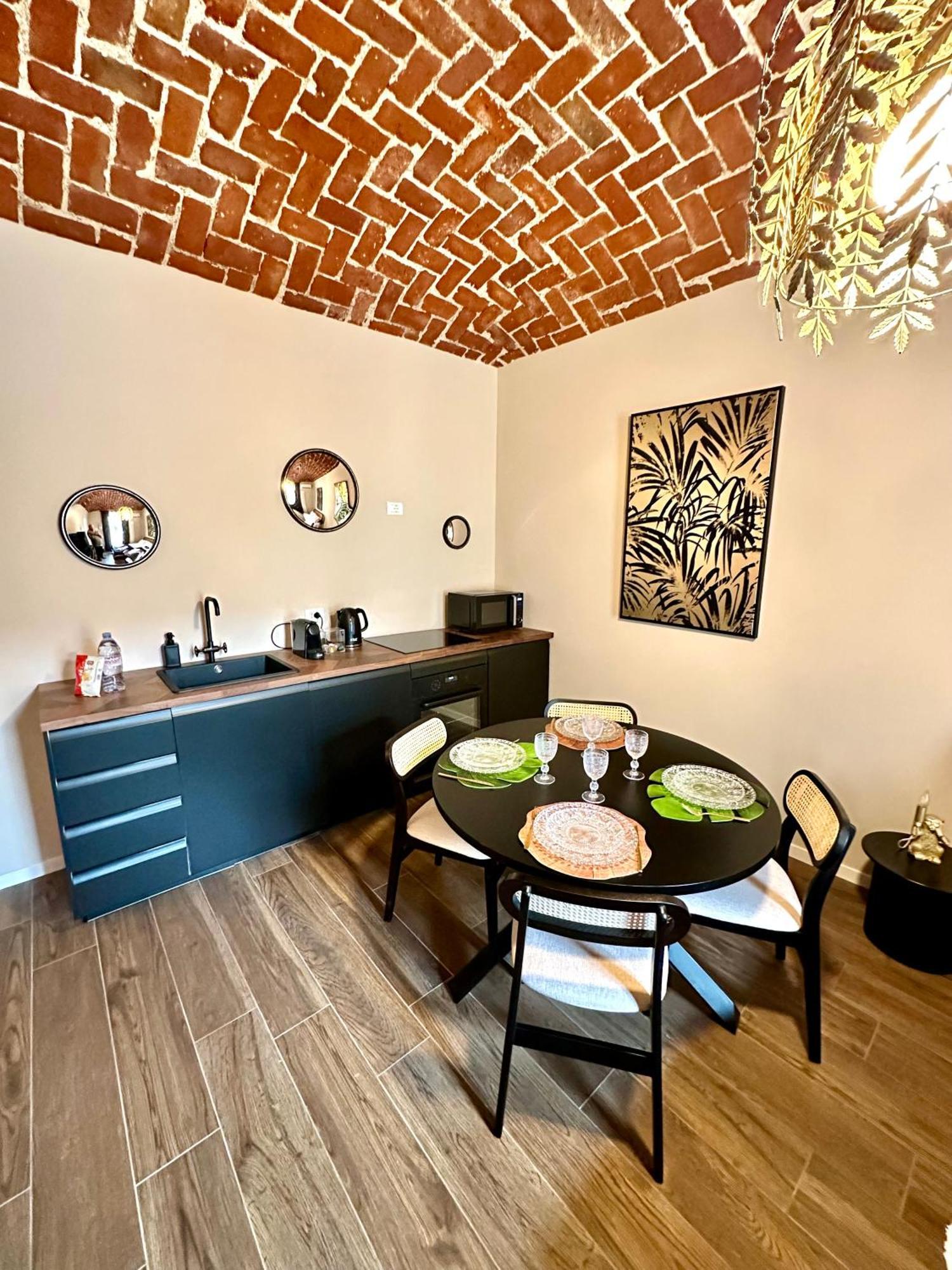 Jungle House - Nuvola Lavazza Apartment Torino Exterior foto